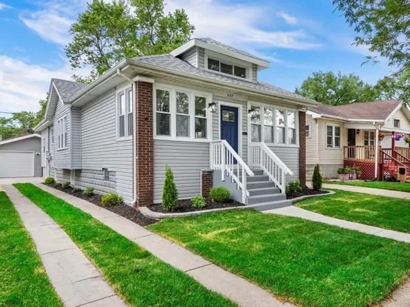 227 Warren St, Calumet City, IL 60409