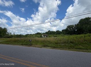244 Old Mail Rd, Crossville, TN 38555