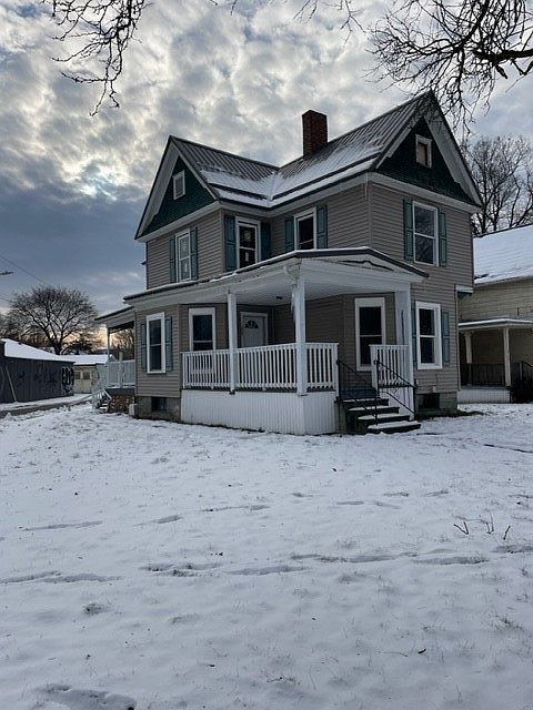 1st image of 309 Broadway St