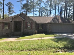21 Vermont Dr, Petal, MS 39465