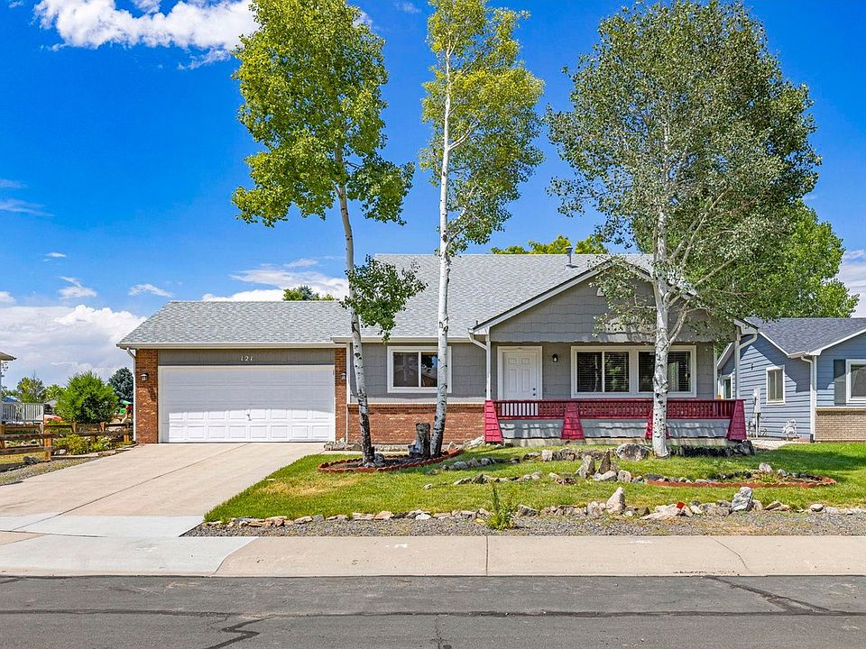 1st image of 121 W Ilex Ct