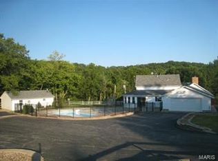 18005 Babler Woods Rd, Chesterfield, MO 63005