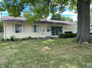 706 W Roselawn St, Danville, IL 61832