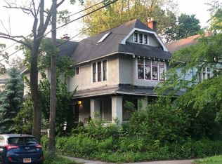 586 Myrtle Ave, Albany, NY 12208