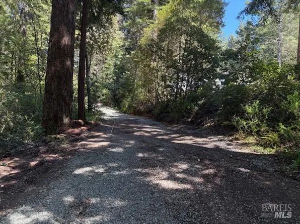 37931 Ocean Ridge Drive, Gualala, CA 95445