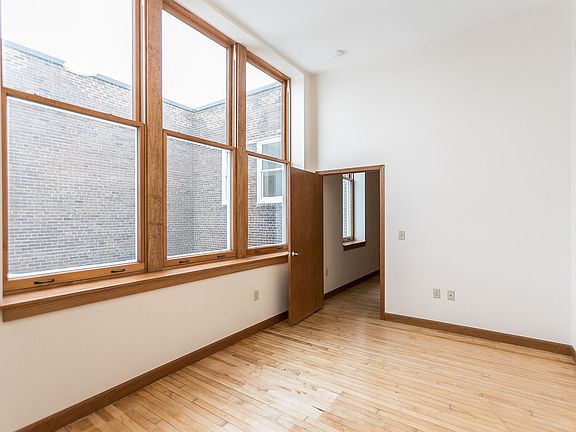 3rd image of 346 2nd Ave SW #302