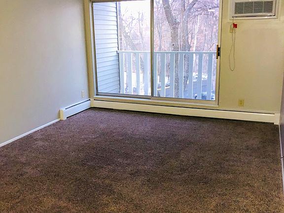 2nd image of 1601 N Innsbruck Dr NE APT 229