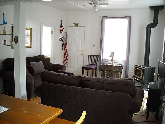 4th image of 45150 Ukiah St