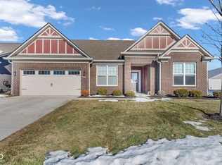 5246 Parkhurst Xing, McCordsville, IN 46055