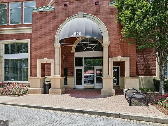 2nd image of 3820 Roswell Rd NE Unit 1004