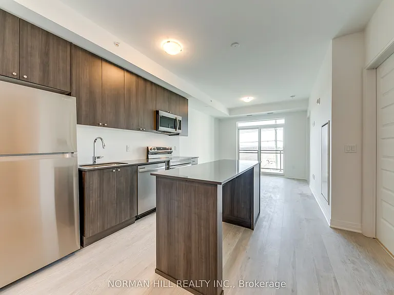 490 Gordon Krantz Ave #422 — Photo 8