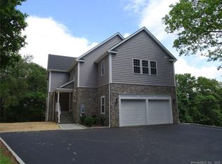 0 S King St, Danbury, CT 06810