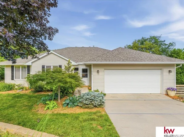 628 S 4th St, Plattsmouth, NE 68048