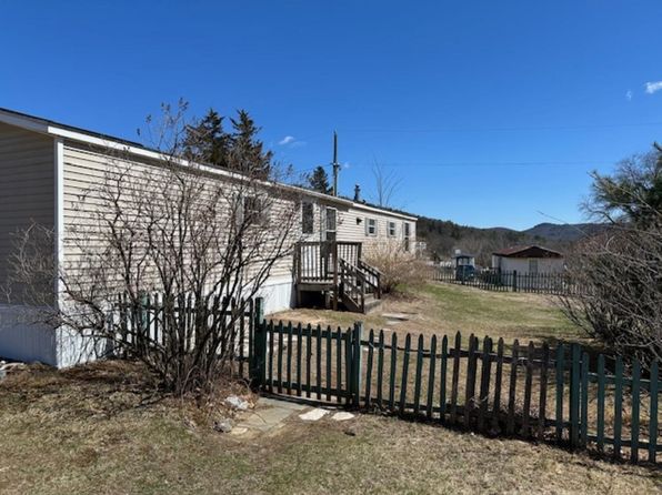 14 Redwood Drive, Winchester, NH 03470