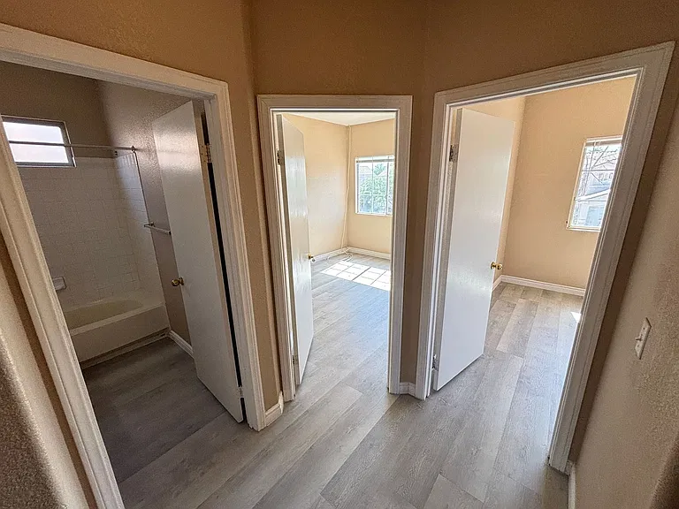 2398 Swifton Ct — Photo 15