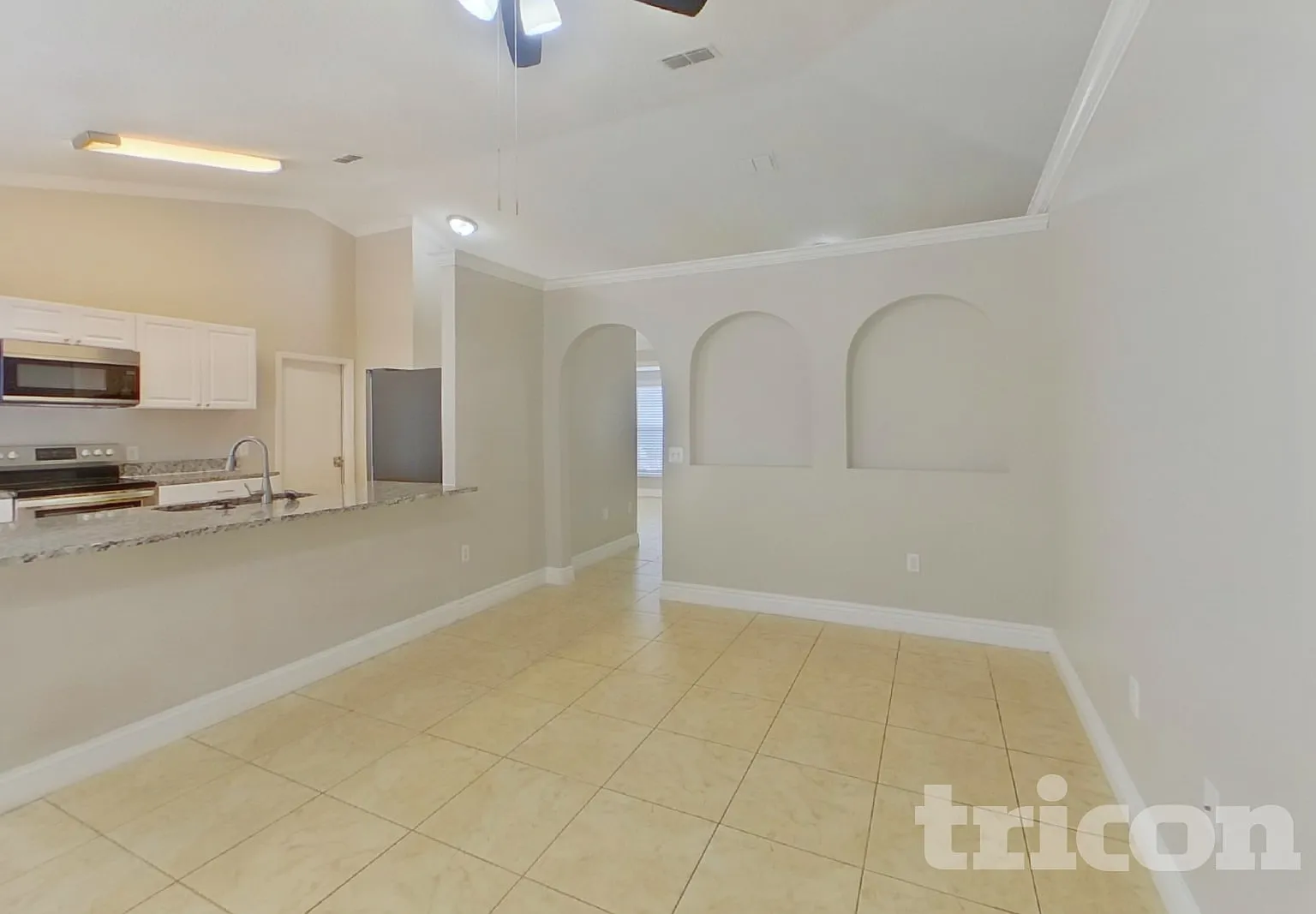 312 Colony Court Kissimmee FL — Photo 4