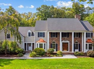 3 Lockwood Dr, Bridgewater, NJ 08807