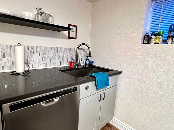 4th image of 3106 N Josephine St