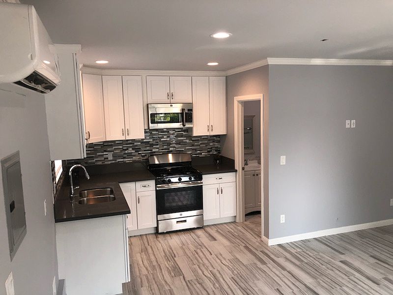 1st image of 8403 Hazeltine Ave