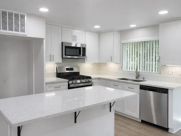 9156 Burke St APT 9, Pico Rivera, CA 90660