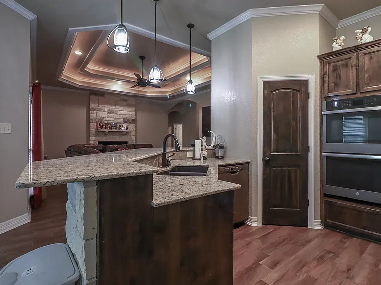 8107 Preston Hollow Dr — Photo 15