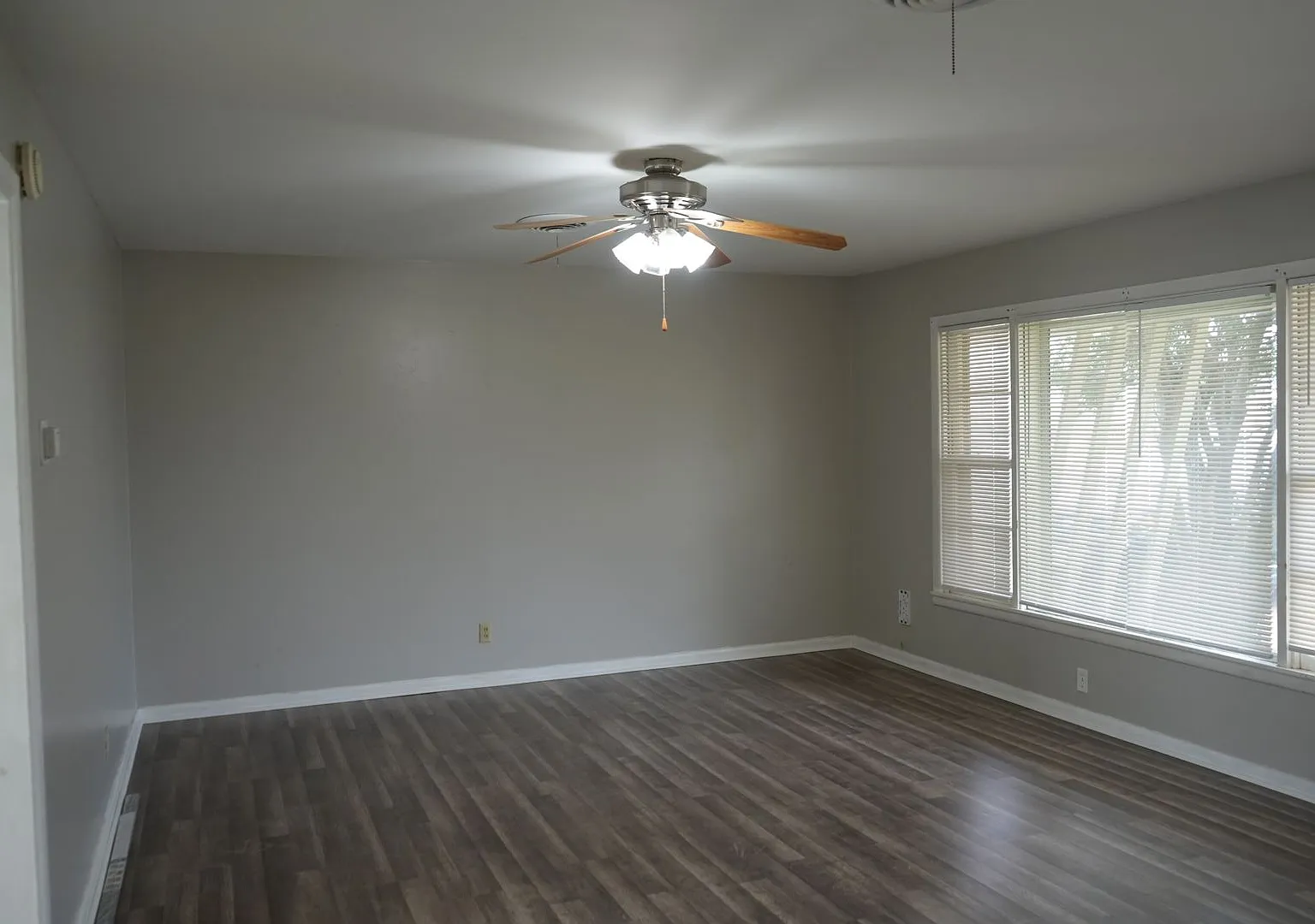 4815 41st- Available Now — Photo 2
