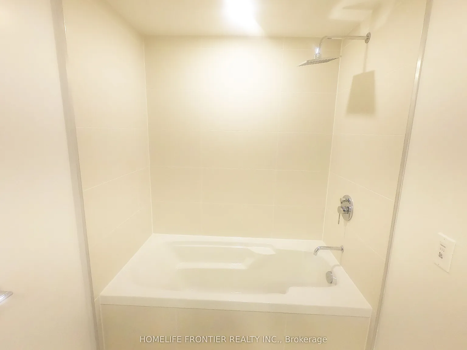 2 bed, $2,300 — Photo 3