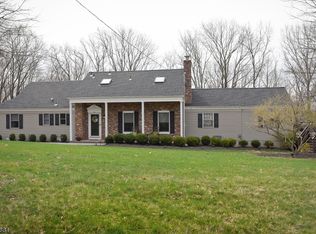 3 High Ridge Rd, Randolph, NJ 07869