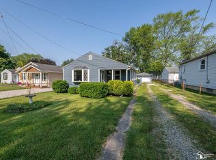 2109 Spaulding Rd, Monroe, MI 48162