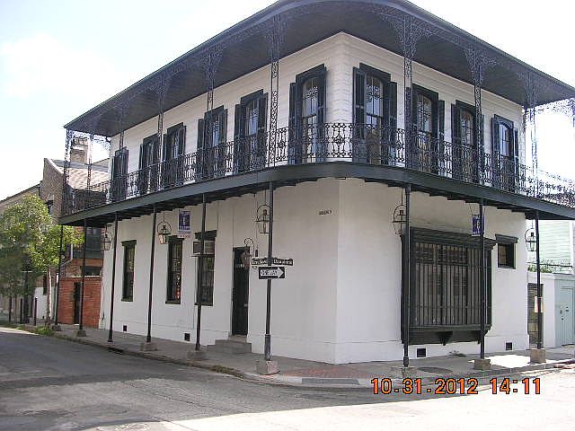 1st image of 840 Ursulines Ave #2