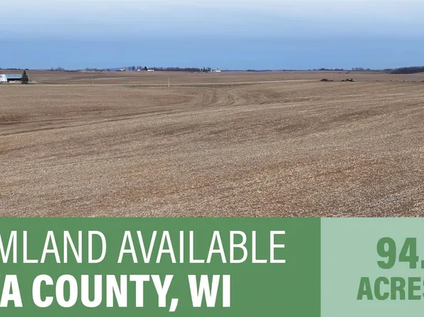 9425 County Rd W, Mineral Pt, WI 53565
