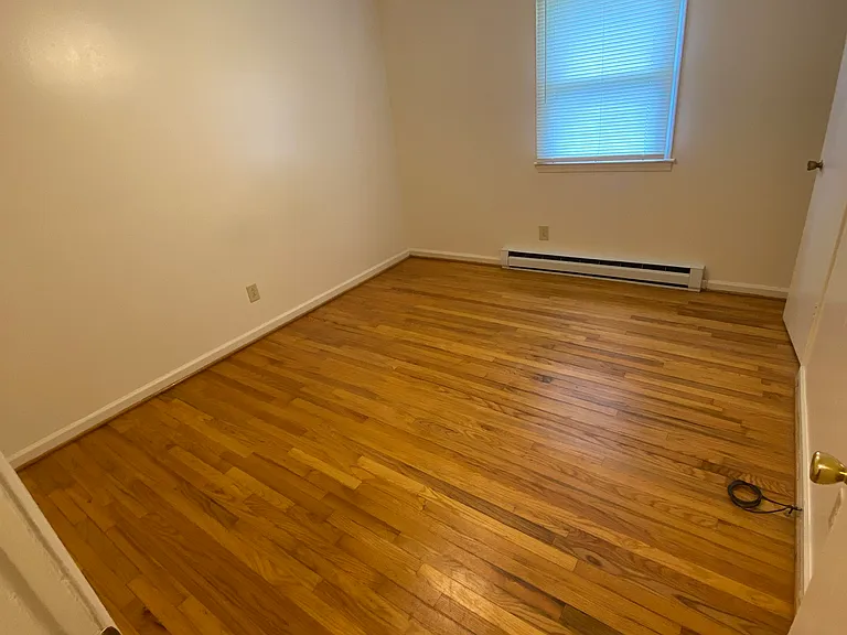 1213 Ridgemont Ave — Photo 8