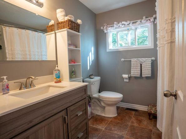 3051 Prospect Rd, Whites Lake, NS B3T 1W2
