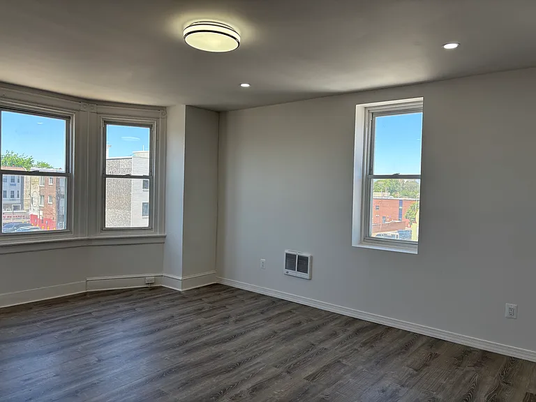 5903 N Broad St #3 — Photo 4
