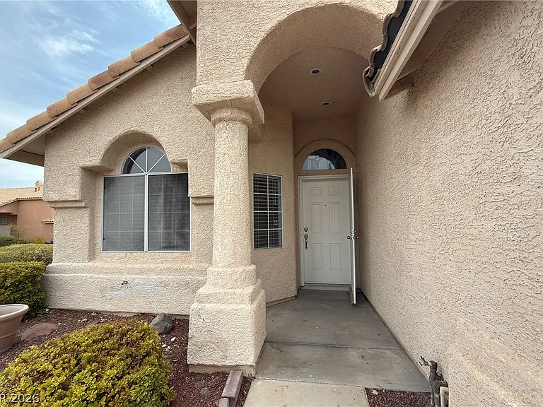 2436 Twin Flower Cir — Photo 3