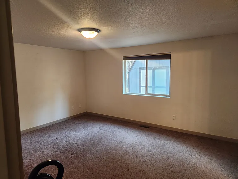 18928 River Woods Dr — Photo 17