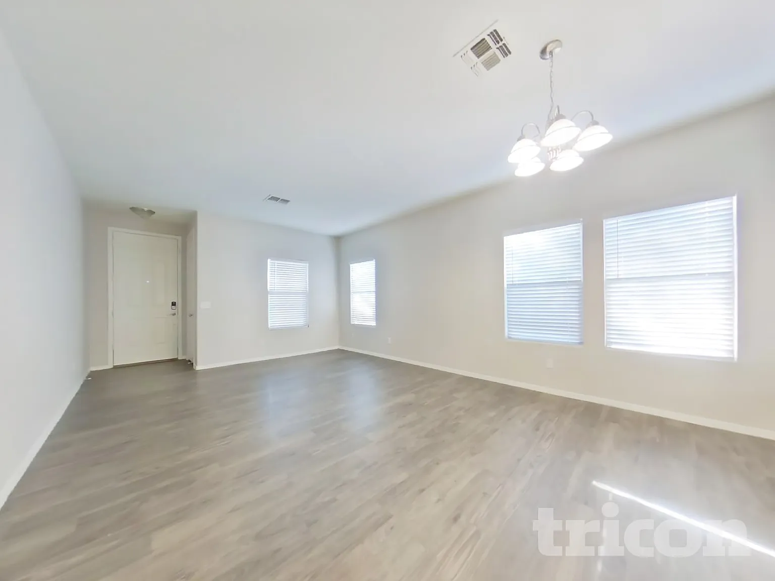 15409 W Cameron Drive Surprise AZ — Photo 2