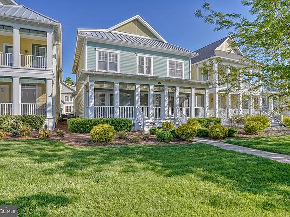 3rd image of 33139 Serenity Cir #84