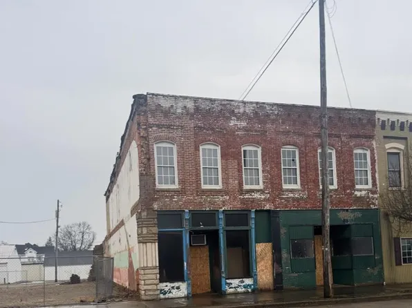 122-124 2nd St, Wellston, OH 45692