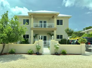14 Fishermans Trl, Key Largo, FL 33037