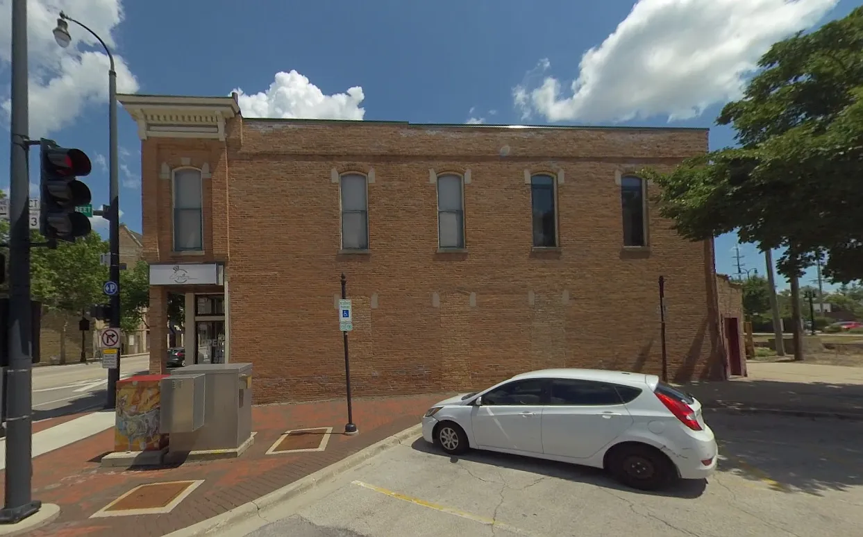 1 bed, 700 sqft, $1,195 — Photo 3