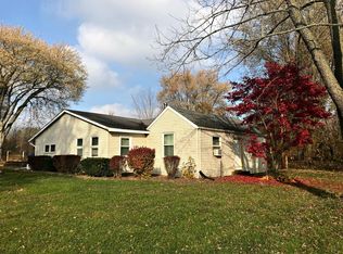 197 E Mekeland Rd, Chesterton, IN 46304