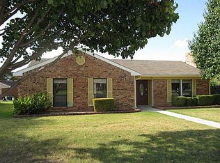 910 Elmvale Ct, Coppell, TX 75019