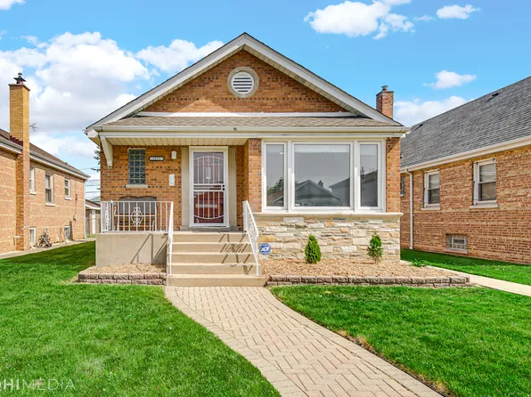 3152 W 83rd Pl, Chicago, IL 60652