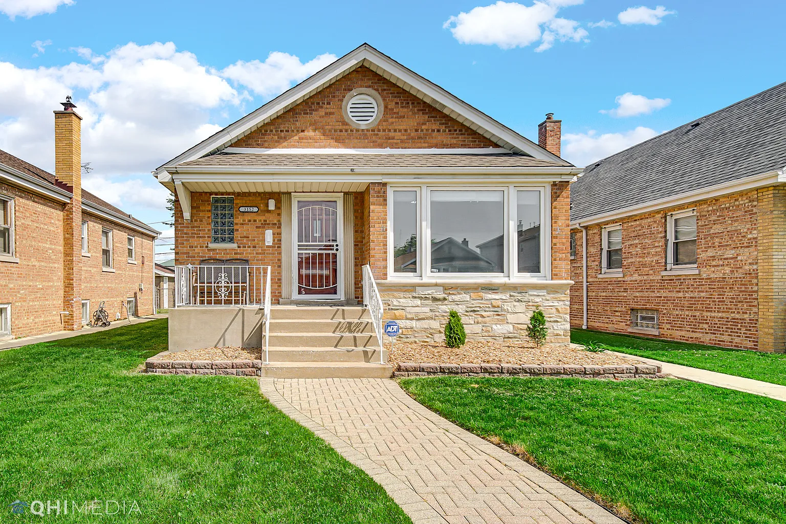 3152 W 83rd Pl photo 1
