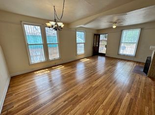 806 13th St NW, Albuquerque, NM 87102