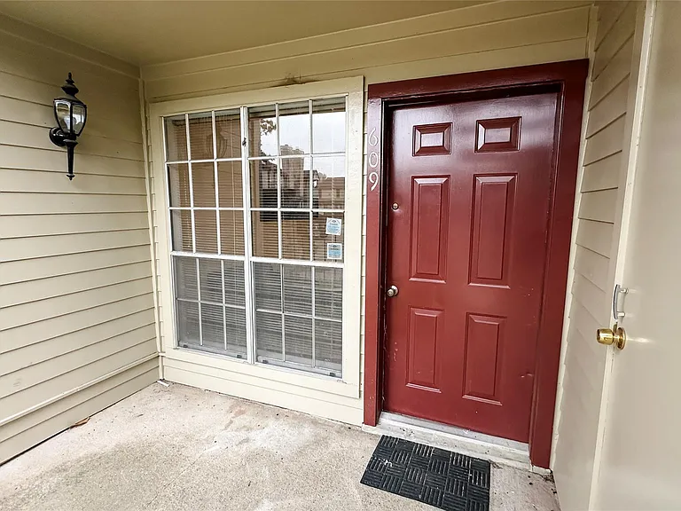 2120 El Paseo St #609 — Photo 2