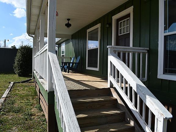 4th image of 2229 Elmore Town Rd