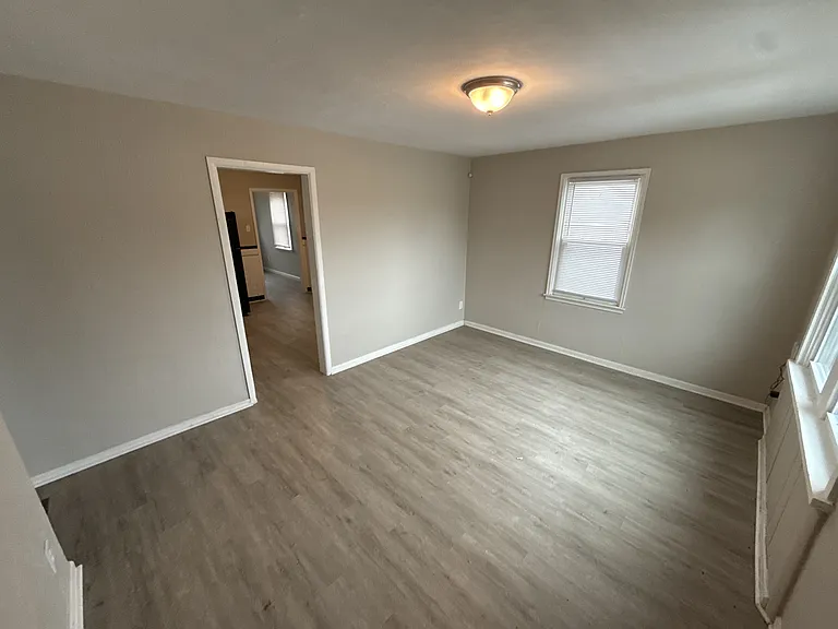 7441 Calvin Ave — Photo 5