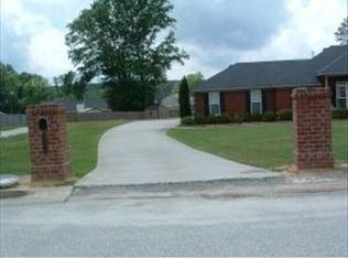 1208 Walton Ct, Hephzibah, GA 30815